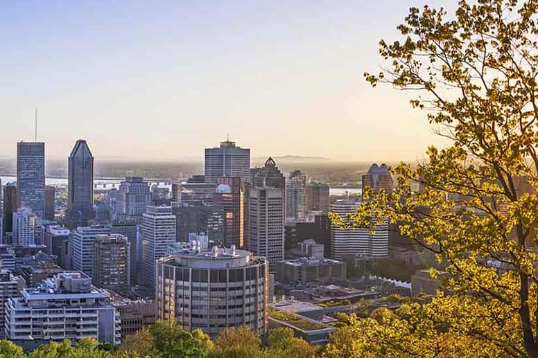 Le climat Canadien Vue surplombant la ville de Montréal