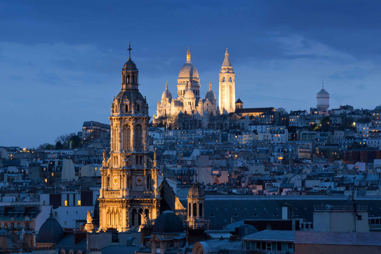 composition paris lieux incontournables