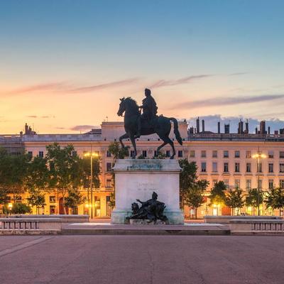 Pointe-à-Pitre - Lyon